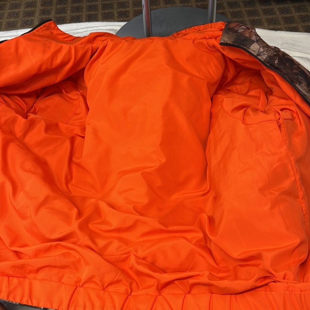 Aqua Stop Reversible Camoflage/Orange Jacket. Size XXL. EUC. 1 seam ripped open - Picture 4 of 8